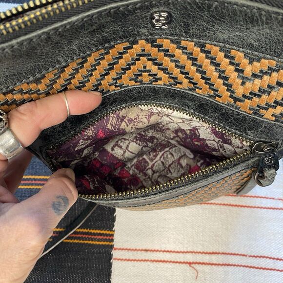 Elliott Lucca leather Crossbody Shoulder Bag Purse. Excellent Shape! Boho. - Picture 7 of 9